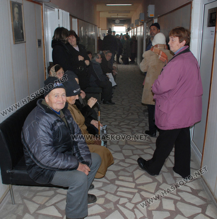 Хонконг удари Хасково по-рано, поваля цели семейства