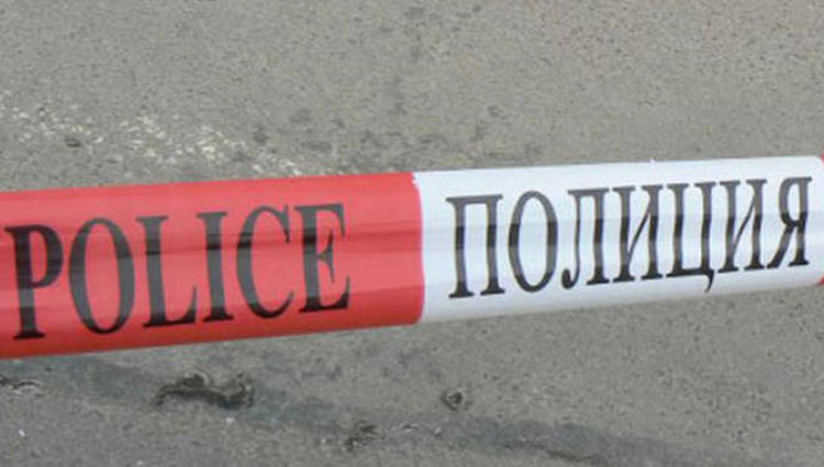 Крадци обират и пребиват до смърт семейство в град Левски