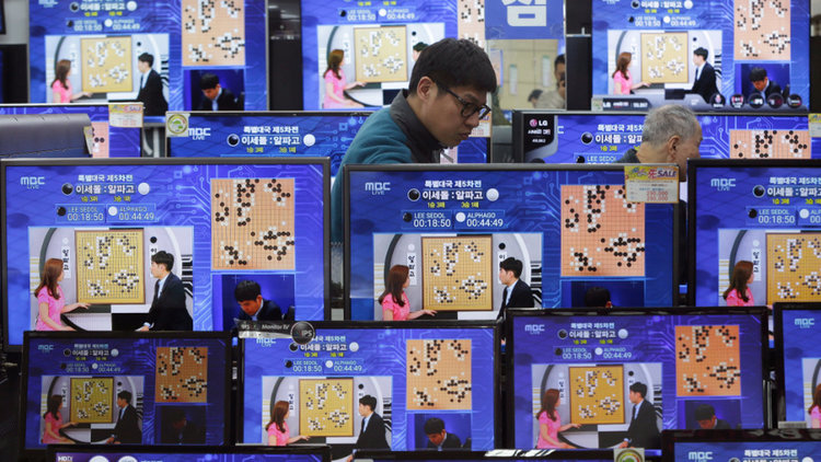 AlphaGo на Google тайно победи най-добрите играчи на Го