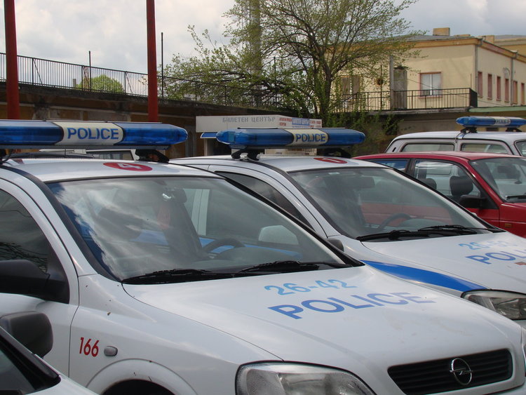 Задържаха 42 -годишен димитровградчанин за кражба от хипермаркет