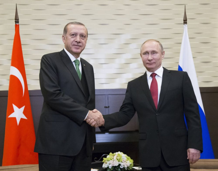 Путин прие Ердоган в Сочи. Затопляне на отношенията
