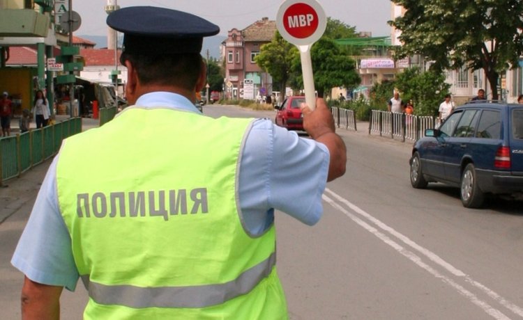 Неуловимите джигити: Трима дължат 300 хил. лв. за нарушения на пътя