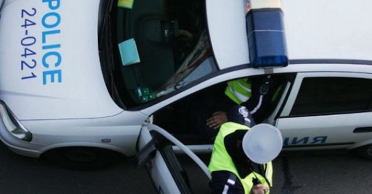 Завардиха Крумовградско, 231 автомобила проверени за ден