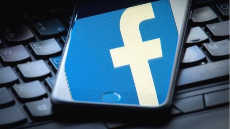 Facebook по погрешка разсекрети лични публикации на 14 милиона потребители