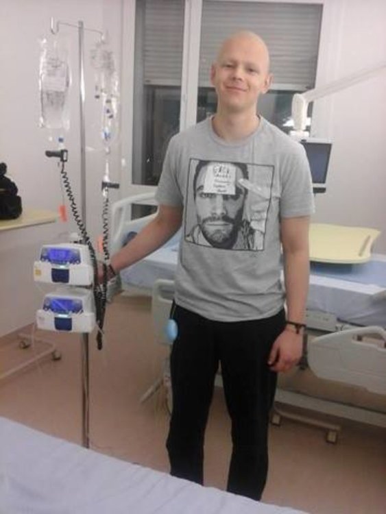 Зов за помощ! Васил Янков е на 24 години и вече шеста година се бори за живота си