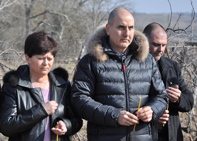 Казват пред  Комисията за контрол над службите за Емилиян Гебрев другата седмица