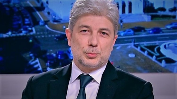 Димов на друга позиция за екооценката на Пирин, чака мотивите на съда