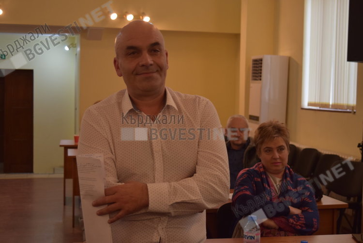 Съветниците от ГЕРБ искат старт на процедурата за терена на новата спортна зала