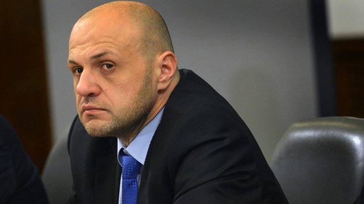Дончев призова да се инвестира във високи технологии и роботизация