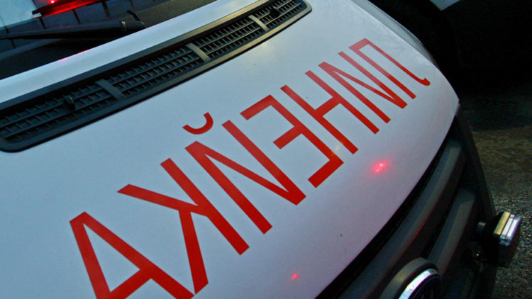 Заради висока скорост 19-годишна падна с автомобил под мост в Кутела