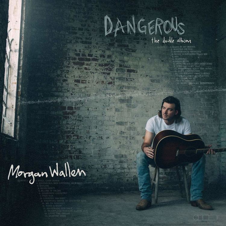 "Dangerous: The Double Album" - първият кънтри албум седем седмици начело в Билборд 200
