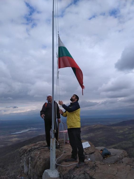 Първомай се готви за Националния празник