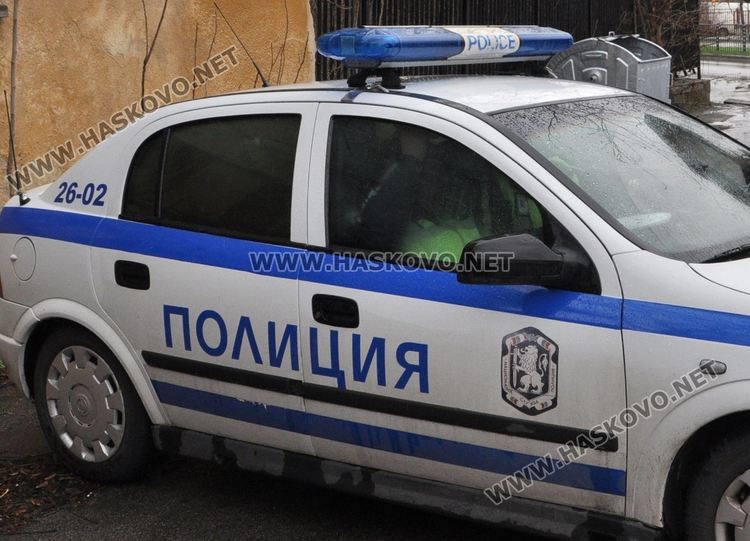 Задържаха мъж, издърпал златните обеци от ушите на 6-годишно момиче в Хасково