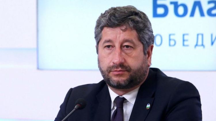 Свършихме работа българското общество да види, че Бойко Борисов може да бъде отстранен от управлението, заявиха от "Демократична България"
