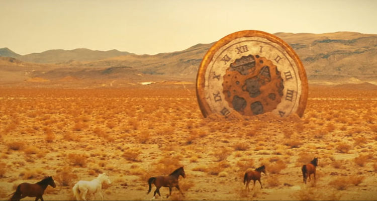 Епично: Nothing Else Matters с Майли Сайръс, Елтън Джон, Йо-Йо Ма, Робърт Трухильо, WATT и Чад Смит
