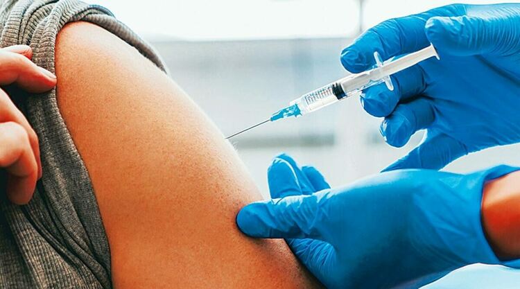 Малко под милион са хората със завършен имунизационен цикъл у нас