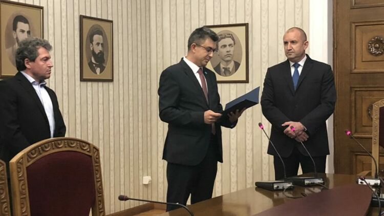 Пламен Николов представи мандата на ИТН в президентството