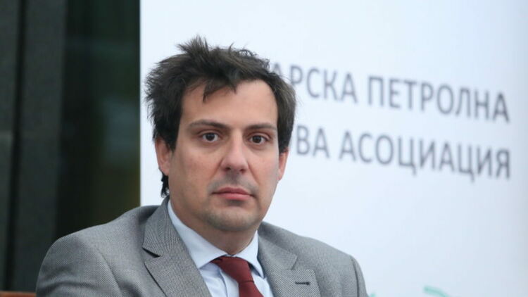 Горивата поскъпват, държавата няма какво да направи