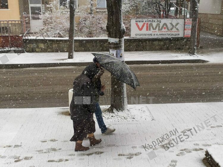 Облачно,ще превали мокър сняг в Кърджали