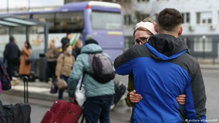 БЧК обяви какво да правим, ако искаме да приютим в дома си бежанци от Украйна