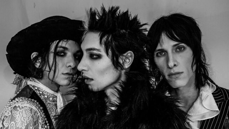 Starbenders ще подгряват концерта на Palaye Royale в София