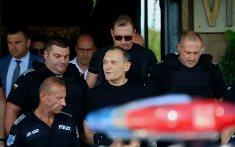 Прокуратурата даде на съд В. Божков за щети от над 559 млн. лв.