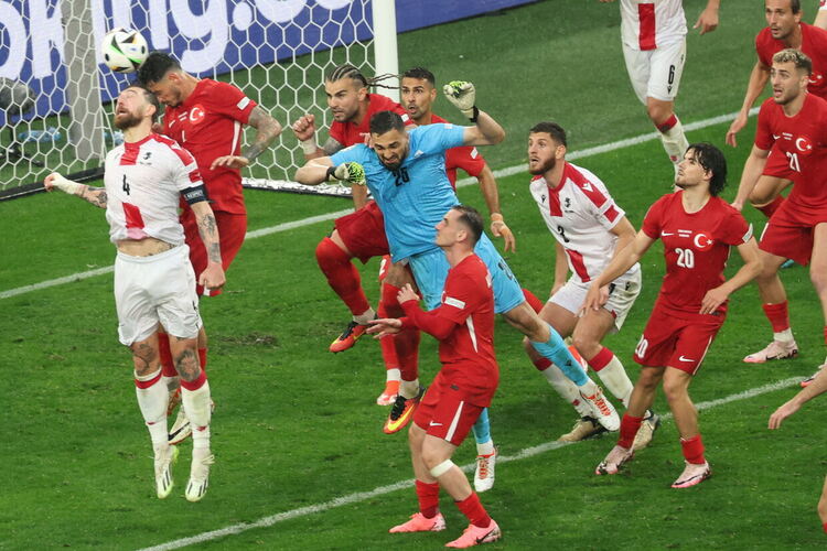Бой, потоп и атракция при турския триумф над Грузия