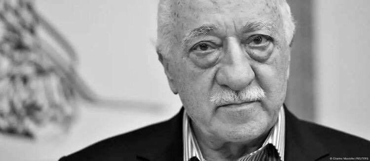 Почина Фетуллах Гюлен, най-големият противник на Ердоган