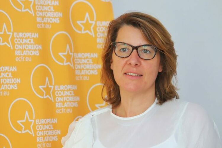 Весела Чернева: За първи път Европа ще бъде оставена съвсем сама