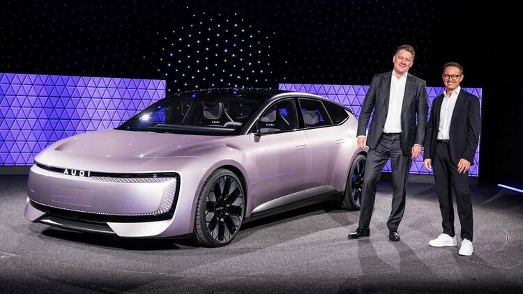Audi представи прототип без четирите пръстена
