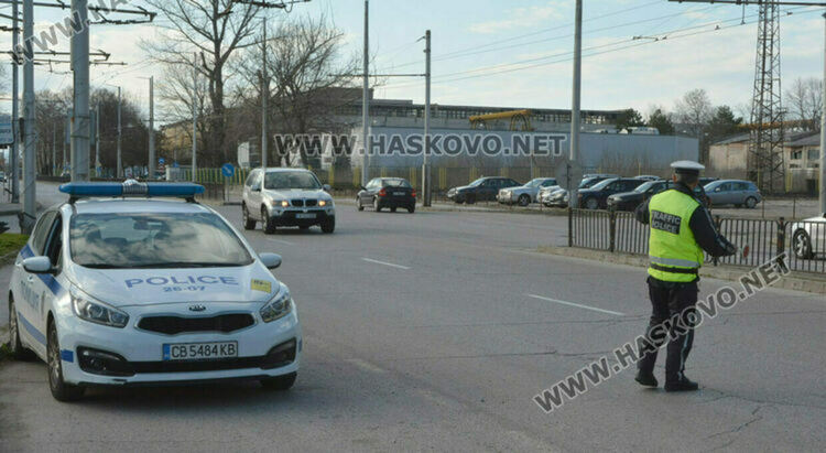 Хванаха пиян шофьор с 2,3 промила алкохол при тест с дрегер