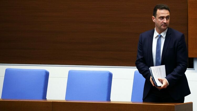 Жечо Станков даде 3 седмици на ТЕЦ „Марица Изток“ 3 за смяна на собственика