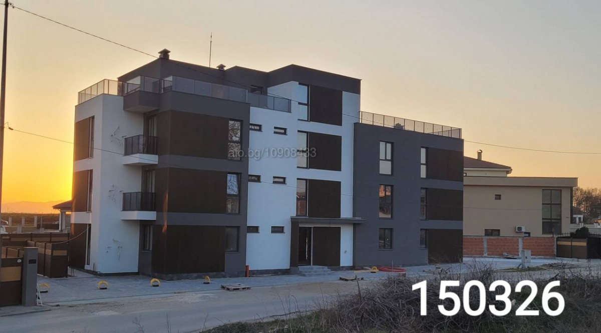 Yamacha Park Residence 1